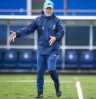 Caique está na mira do Grêmio