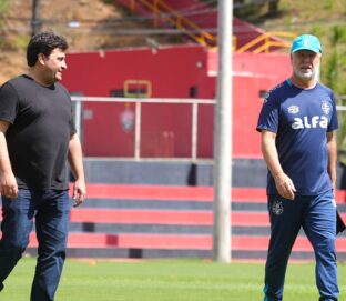 Um teste pode ser realizado no time do Grêmio
