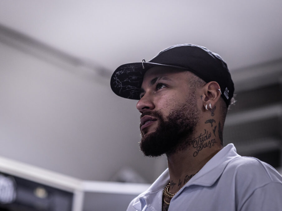 Em retorno ao Santos, Neymar pede contratação de jogador ex-Grêmio