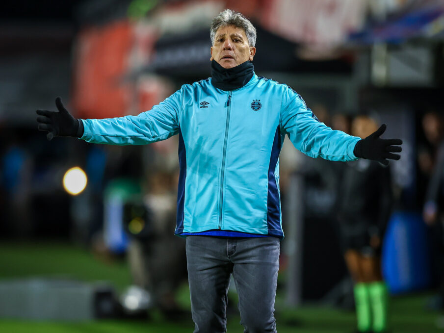 Renato comandando o Grêmio