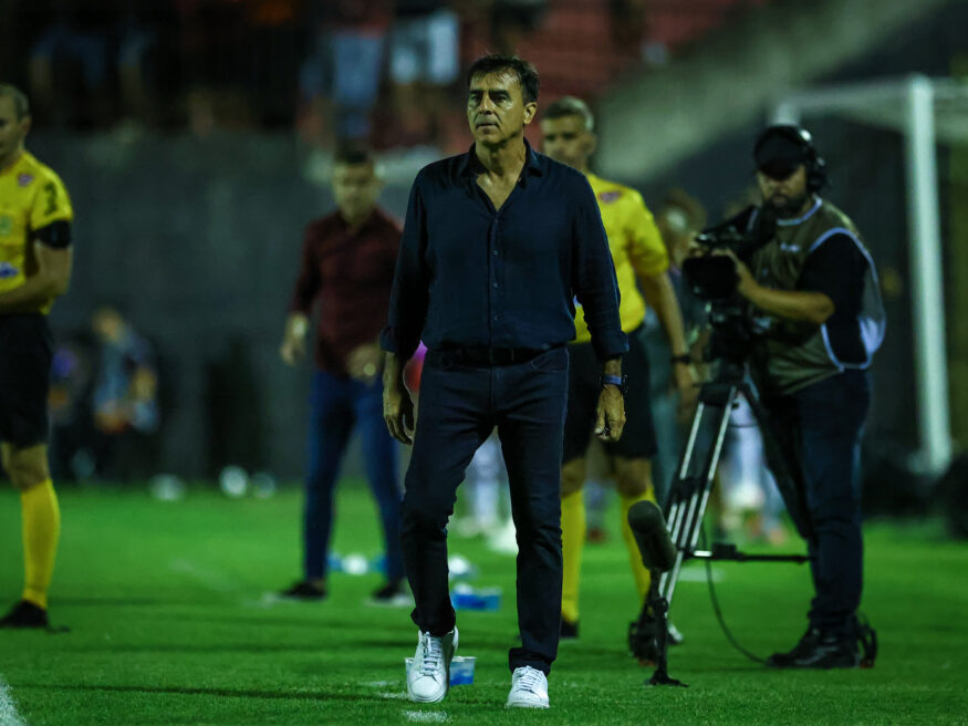 Gustavo Quinteros, técnico do Grêmio