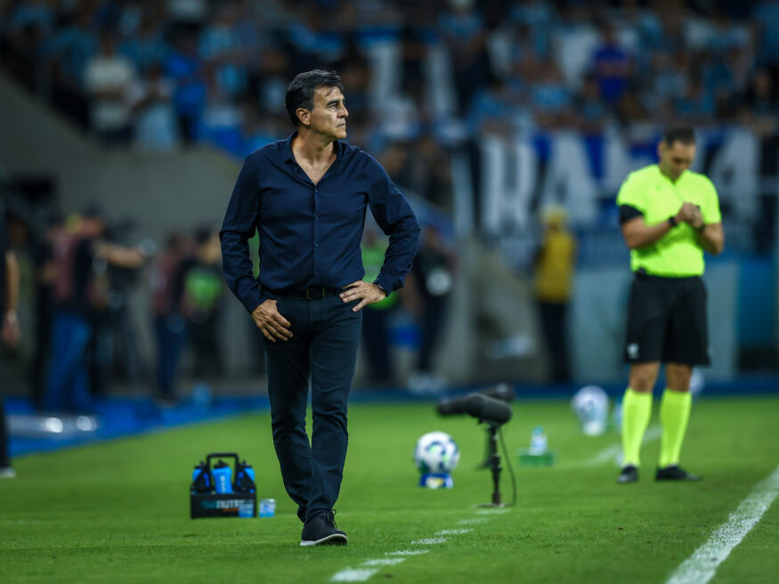 Gustavo Quinteros não é mais técnico do Grêmio