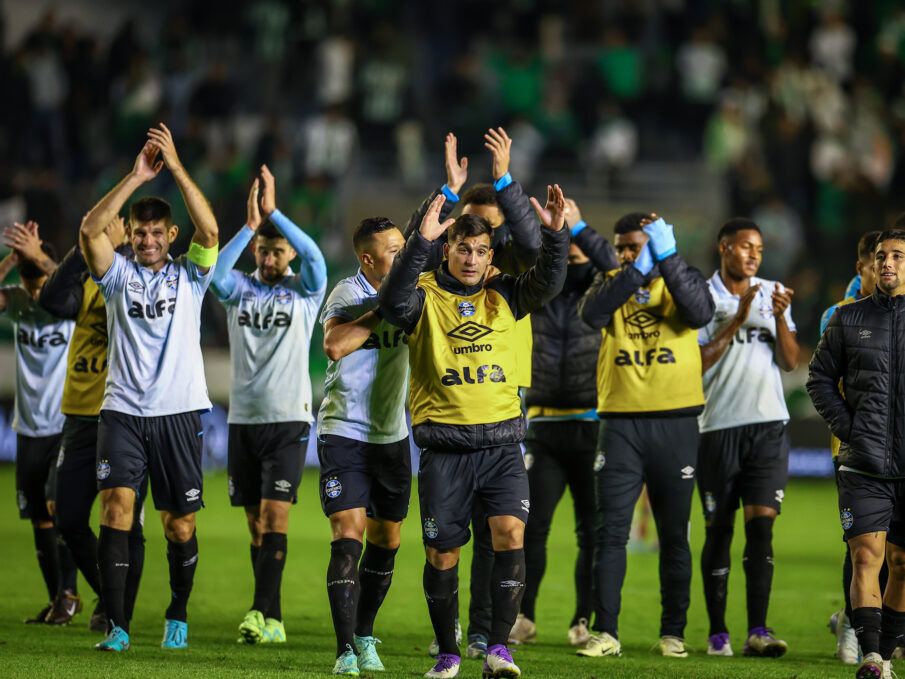 Cuellar tem decepcionado no Grêmio
