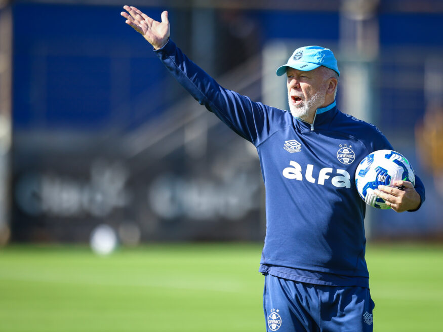 Grêmio segue em busca de reforços para o Brasileirão Série A