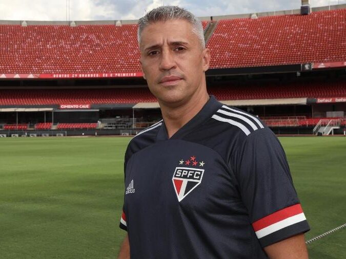 Crespo pode assumir o Grêmio em 2025