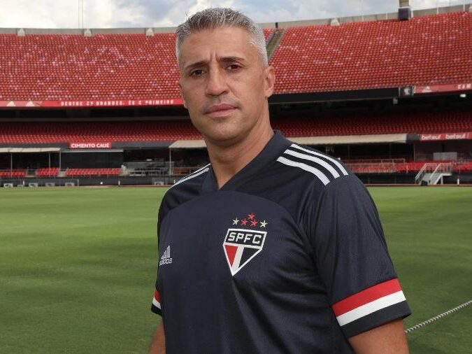 Crespo pode assumir o Grêmio em 2025