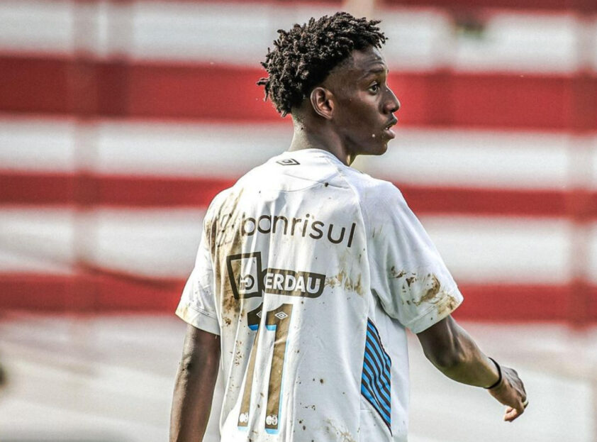 Gabriel Mec, meia da base do Grêmio