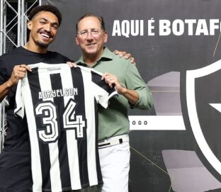 Adryelson é uma opção ao Grêmio