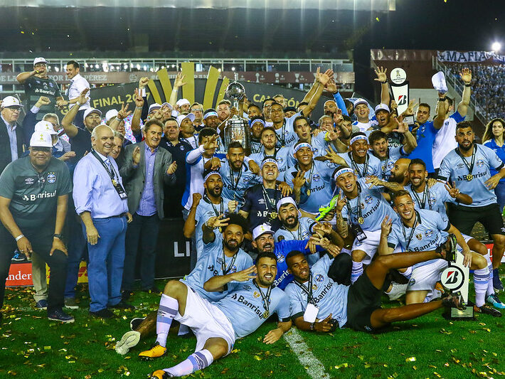 Arthur, campeão pelo Grêmio, está na mira do Inter