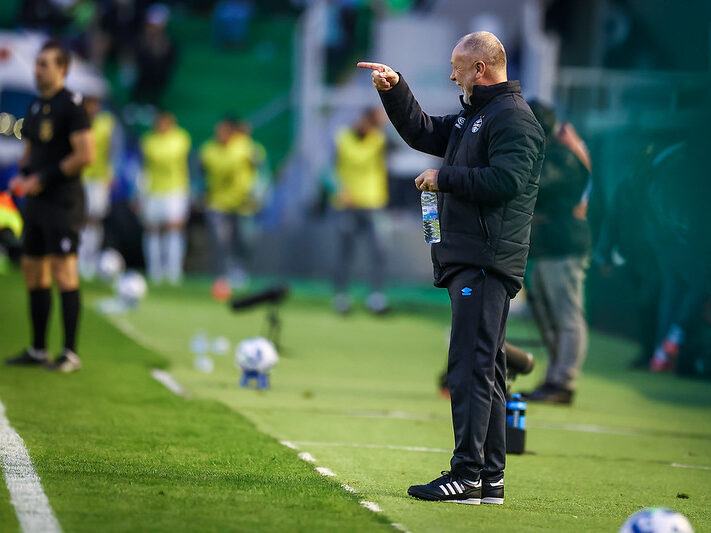 Atacante está na lista de reforços do Grêmio