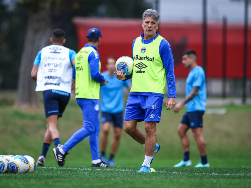 Grêmio intensifica busca por atacantes