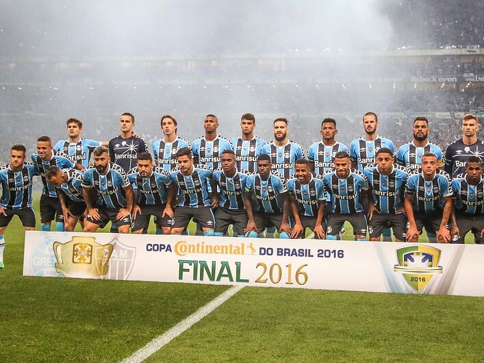 Bolaños, ex-atacante do Grêmio, foi preso