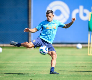 Cristaldo deve ser titular do Grêmio