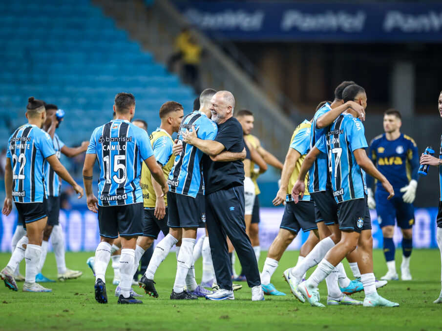Felipão já tem trabalhado nos bastidores do Grêmio