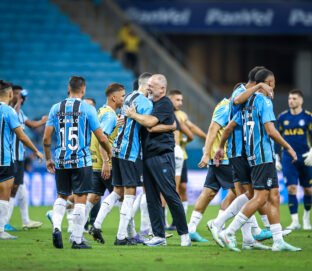 Felipão já tem trabalhado nos bastidores do Grêmio