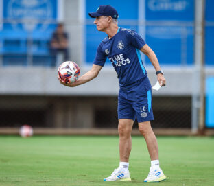 Gauchão pode acabar domingo para o Grêmio {{brizy_dc_image_alt entityId=