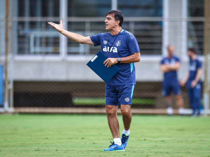 Jogadores baixaram o rendimento no Grêmio