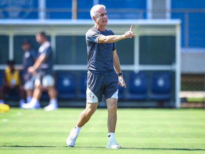 Pavón tem vínculo encerrando com o Grêmio