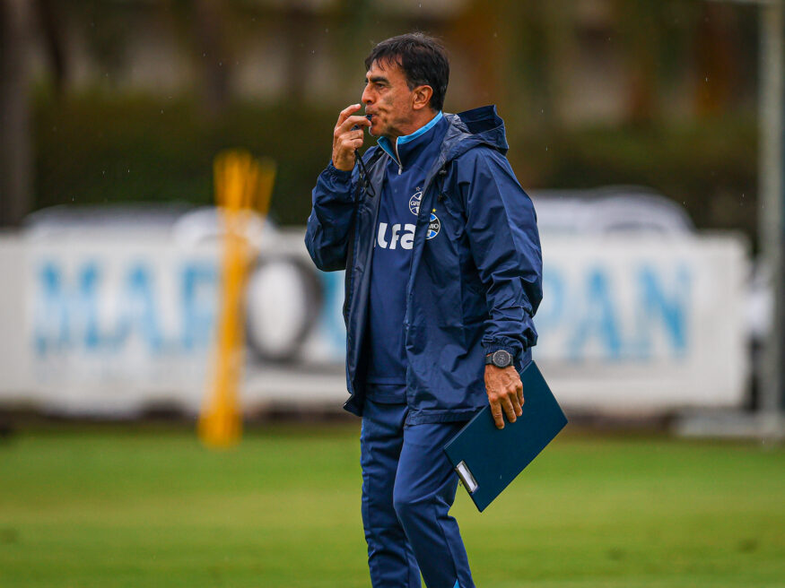 Quinteros deve ficar no Grêmio