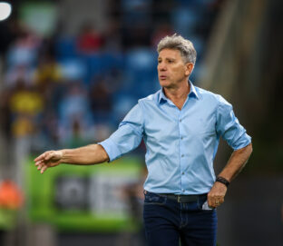 Grêmio procura reforços para temporada 2025