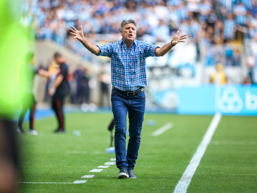 Grêmio não deve renovar com Renato