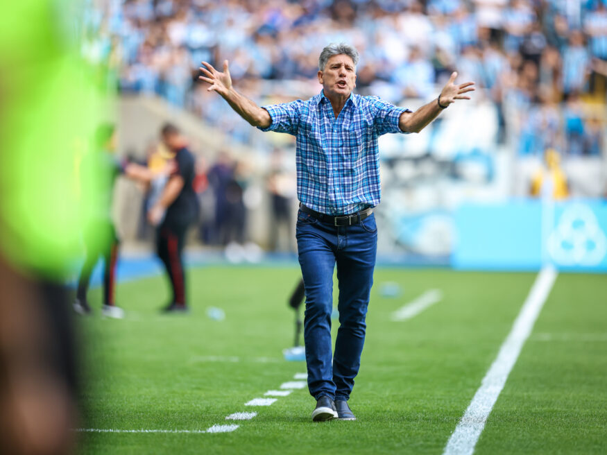 Grêmio não deve renovar com Renato