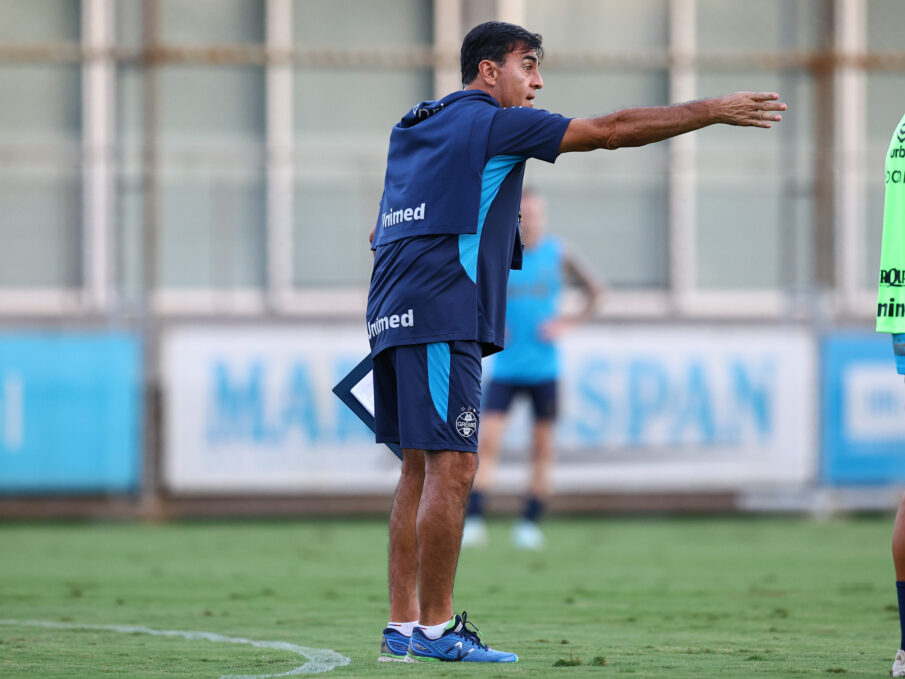 Ronald pode deixar o Grêmio