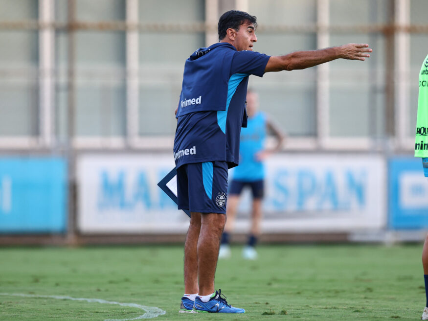Ronald pode deixar o Grêmio
