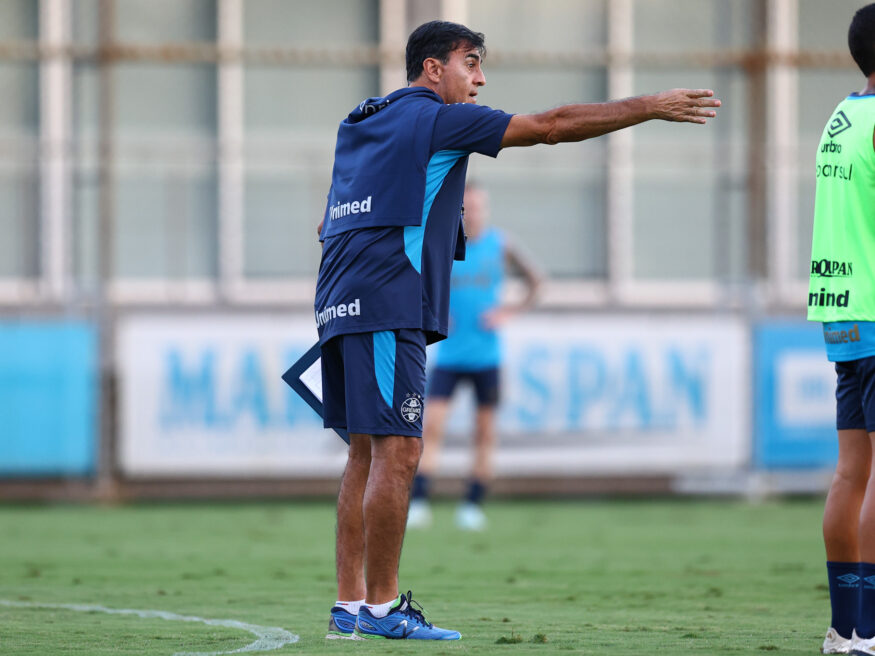 Ronald pode deixar o Grêmio