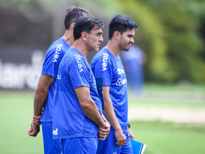 Saídas devem acontecer no Grêmio