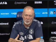 Mano quer corrigir um defeito do time do Grêmio