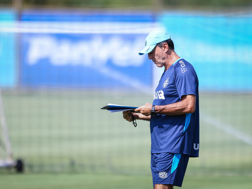 Quinteros revela times do Grêmio em 2025