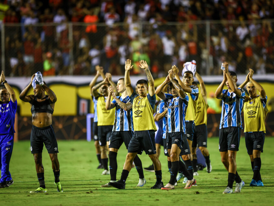 Titular pode renovar com o Grêmio