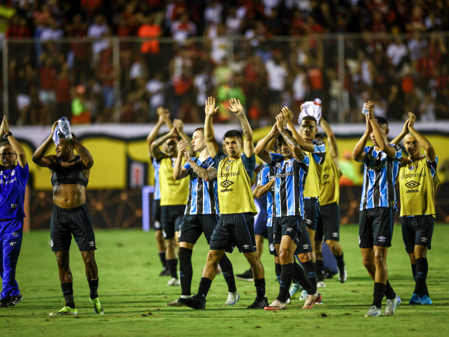 Titular pode renovar com o Grêmio
