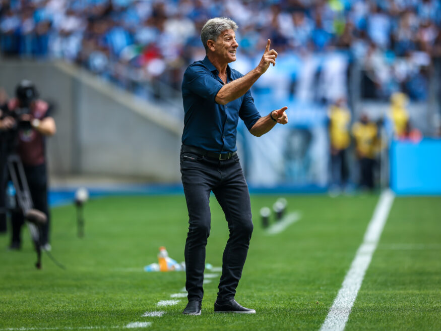 Treinador do Grêmio em 2025 deve ser definido hoje
