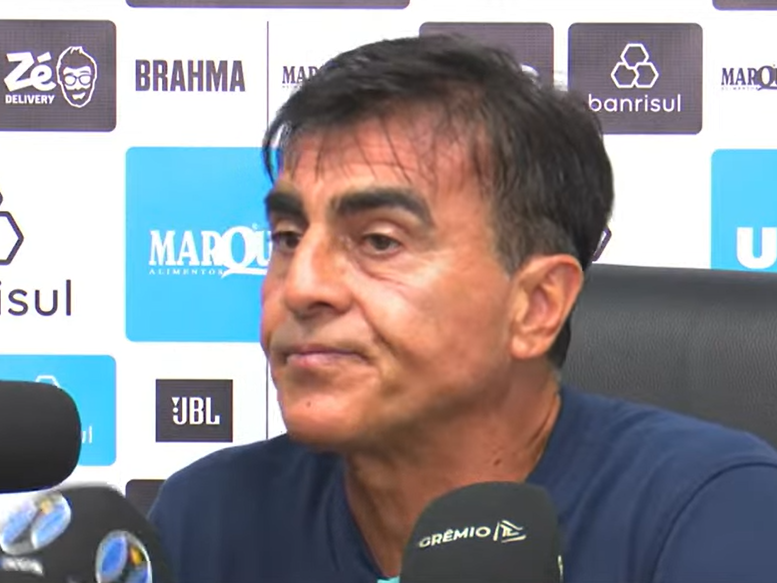 Zagueiro ainda está na pauta do Grêmio
