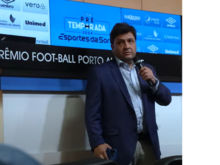 Grêmio busca atacante
