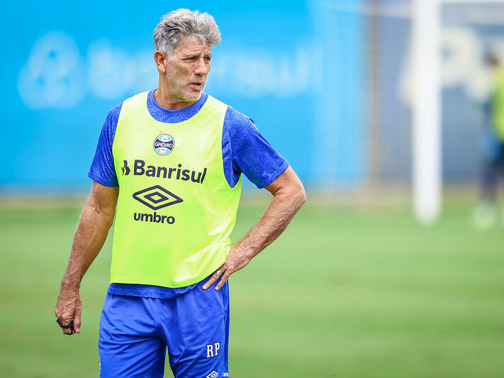 Renato em treino do Grêmio