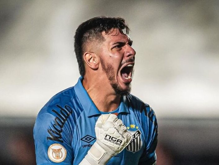 Dupla que esteve no radar do Grêmio pode ficar livre no mercado