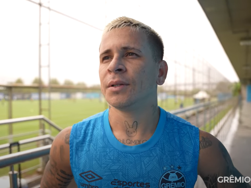 Soteldo se aproxima da volta aos gramados no Grêmio