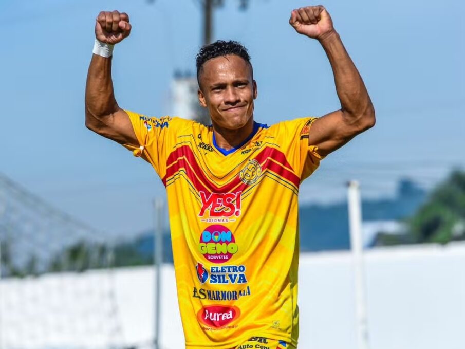Jogador ex-Grêmio é diagnosticado com problema cardíaco